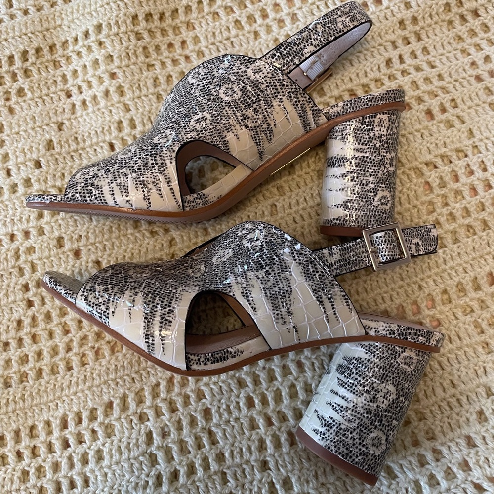 Unique Louise at Cie Block Heel Leather Sandals